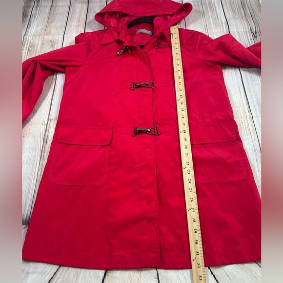 Liz Claiborne Red Trench Coat/Rain Jacket with Toggles. Fisherman Core. - Picture 7 of 9